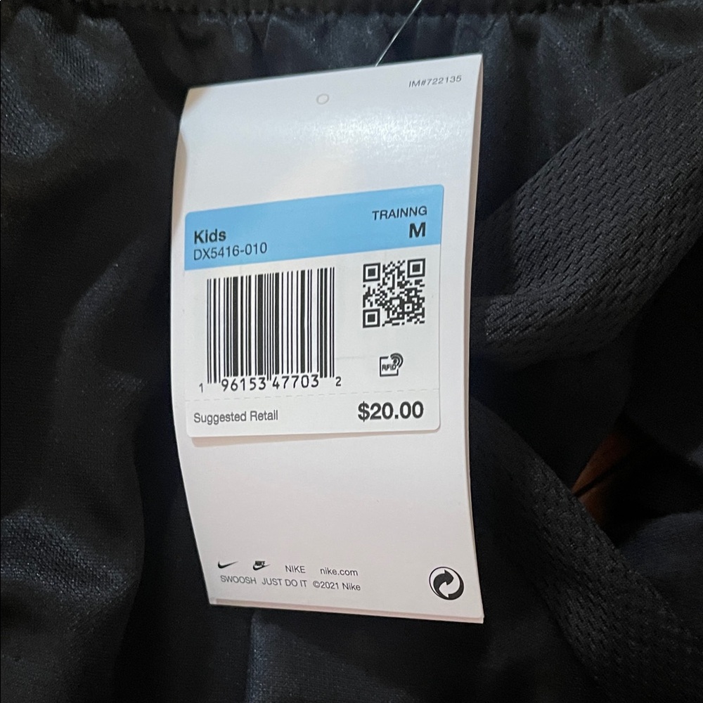 Nike Black and Red Set (3pc) - Picture 4 of 4